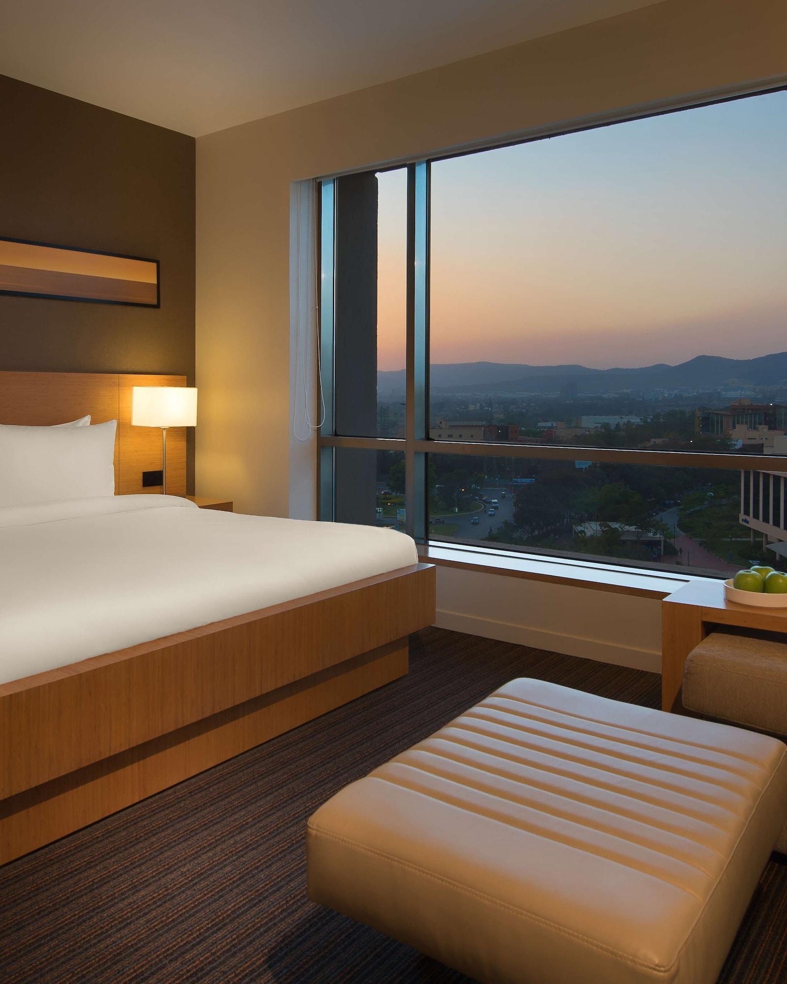 Hyatt Place Pune Hinjawadi Exteriör bild